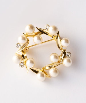 サークルパール ブローチ