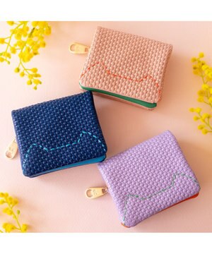  エンボスメッシュ 2つ折り財布 ミニ財布 ネコステッチ