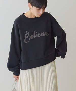  チェーン刺繍スウェット