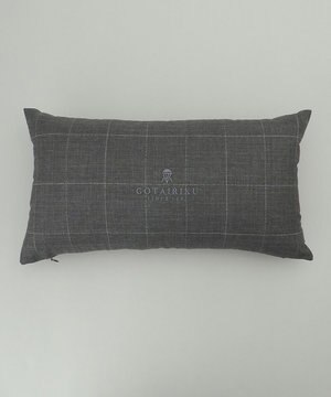 アーカイブ生地使用クッション