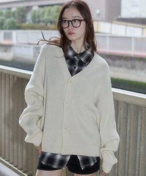  【ユニセックス着用ITEM/MLサイズ展開】クロップドカーディガン