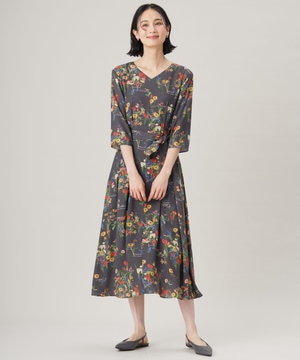 【洗える】フラワーガーデンプリント ワンピース