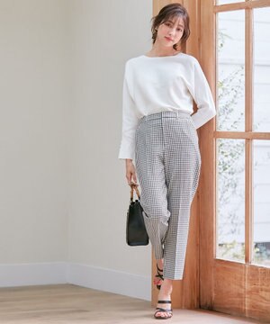  【洗える】褒めらレディ テーパード パンツ