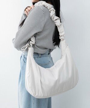  【ユニセックス着用ITEM】ハーフムーンドロストショルダー