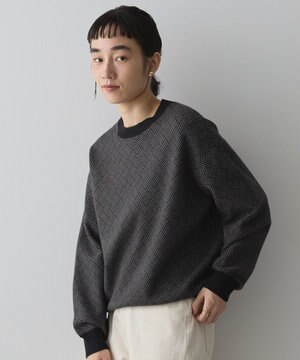  バイパチ幾何学柄ニットプルオーバー