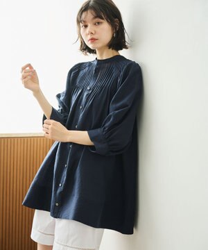 【金子綾さんインスタライブご紹介アイテム】（前後着用可能）ピンタックシアーブラウス