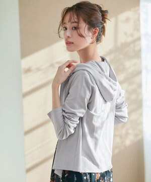  【UVケア・接触冷感】“やみつき”ショートパーカー