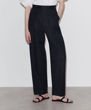  【Nave　洗える】バルキーツイル   タックパンツ