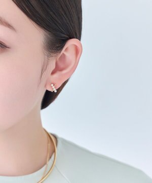  【痛くないシリーズ/金属アレルギー対応】パールクロスライトフィットイヤリング　ゴールド