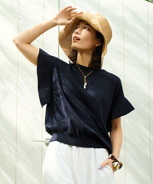 UVモイストフレアースリーブニット