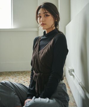  【洗える】カシミヤブレンドバルキーニットビスチェ