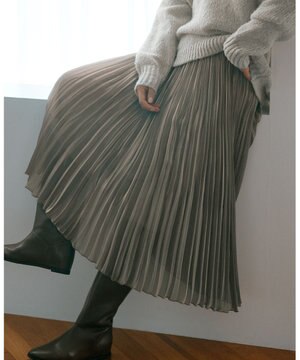  シャイニー プリーツスカート
