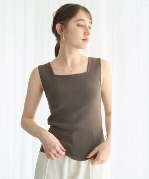 2wayスクエアノースリーブニット
