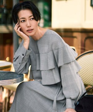 【カタログ掲載】TWハイツイストビエラフリル ブラウス