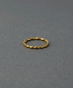  〈金属アレルギー対応〉エターナルドットリング　ゴールド　ステンレス