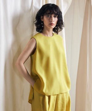 【マガジン掲載】Fluid Back Satin ノースリーブ ブラウス(番号CK23)