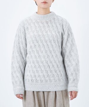  〈高品質シルク＆アンゴラモヘア〉模様編み ボトルネックセーター