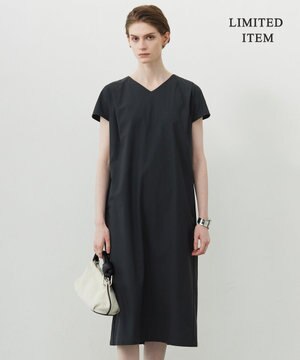  【WEB限定・洗える】 アトラストリコット ストレートワンピース