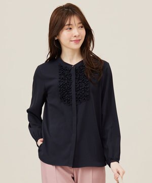  【洗える】フリルディテール ブラウス