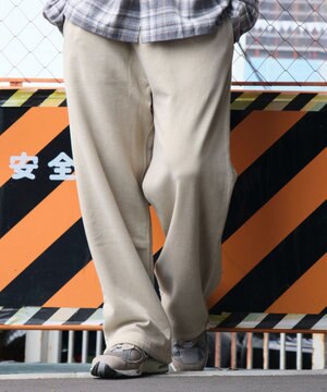  アシッドウォッシュワイドスウェットパンツ