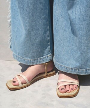 雑誌very 掲載 Gaimo ガイモ バイカラーストラップサンダル Gaimo ファッション通販 公式通販 オンワード クローゼット