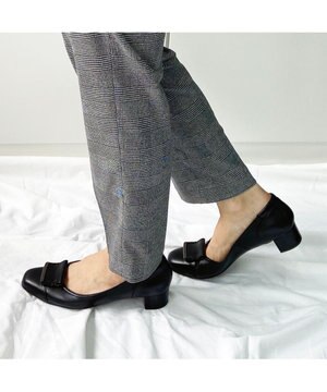<Riz raffinee>【3E】ローヒールスクエアパンプス