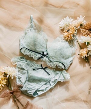  レーシーバイカラーノンワイヤーブラセット 【northerly】