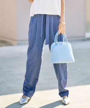  【カタログ掲載・ウエストリボン付き】コットンリネンシャンブレーテーパード パンツ