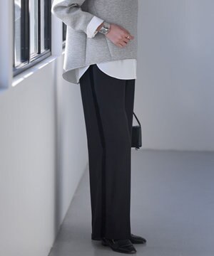  ベルベットライン トラックワイドパンツ