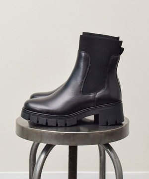  【PARADIS COULEUR】トラックソールサイドゴアブーツ