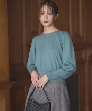  【前後着用可】BOREROタックプルオーバー ニット