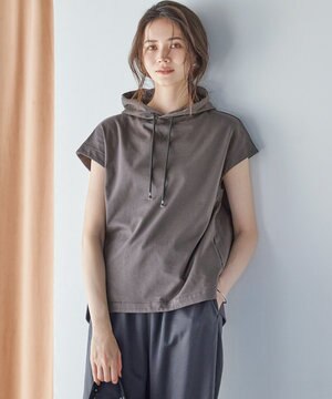  【SLOW/一部店舗限定】コンパクトインレー フレンチスリーブ フーディー