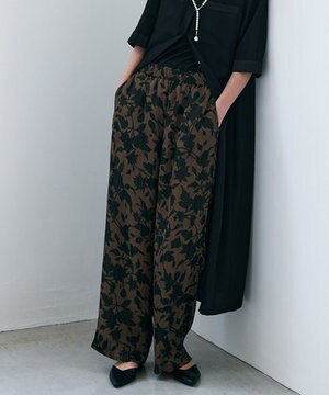  【30th ANNIVERSARY】 アーカイブフラワープリント ワイドパンツ