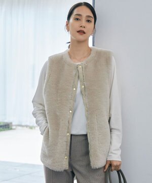  リバーシブルエコメリノムートン ジレ