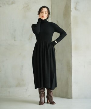  【カシミヤ混】フィット＆フレアニットワンピース