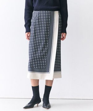  GADE / モノトーンドット柄ラップ風スカート