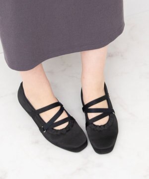  ＜3E＞【Bridget Birkin Walk】サテンギャザーウォーキングパンプス