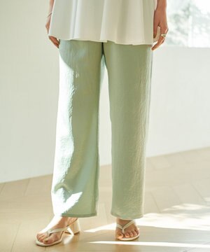 【洗える】ストレッチサテンストレートパンツ