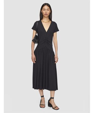  【洗える】クレープジャージー　ドレス