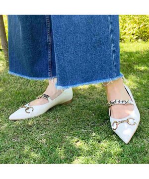  <MODE ET JACOMO>ポインテッドトゥメリージェーンパンプス