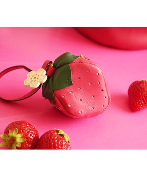  フルーツマーケット 立体チャーム「いちご」