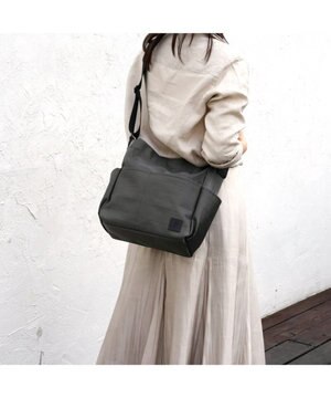  【軽量 / ポケットが7ヶ所も付いてる】ショルダー / REGALO