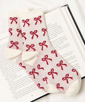  ジャガード総柄リボンソックス