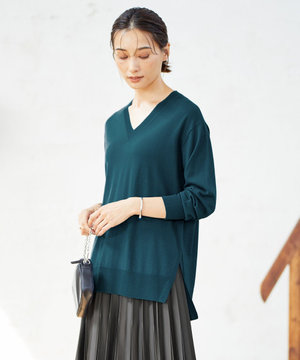  【洗える】 コンパクトウール Vネックプルオーバー