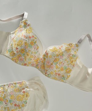  MADE WITH LIBERTY FABRIC さあわたし レース 脇高ブラジャー