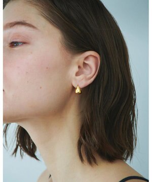 【AFFECT】トライアングルピアス