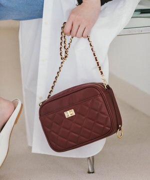  キルティングショルダー バッグ