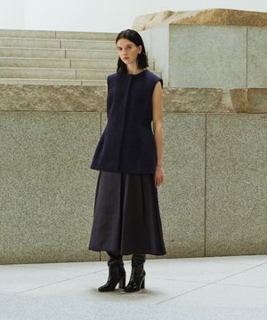 ヘビーサテンフレアースカート