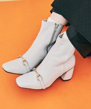  【PRECIEUX JOUET/プレシュウジュエ】ビットパーツショートブーツ