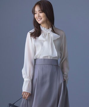 シャイニーオーガン ボウタイ付きブラウス